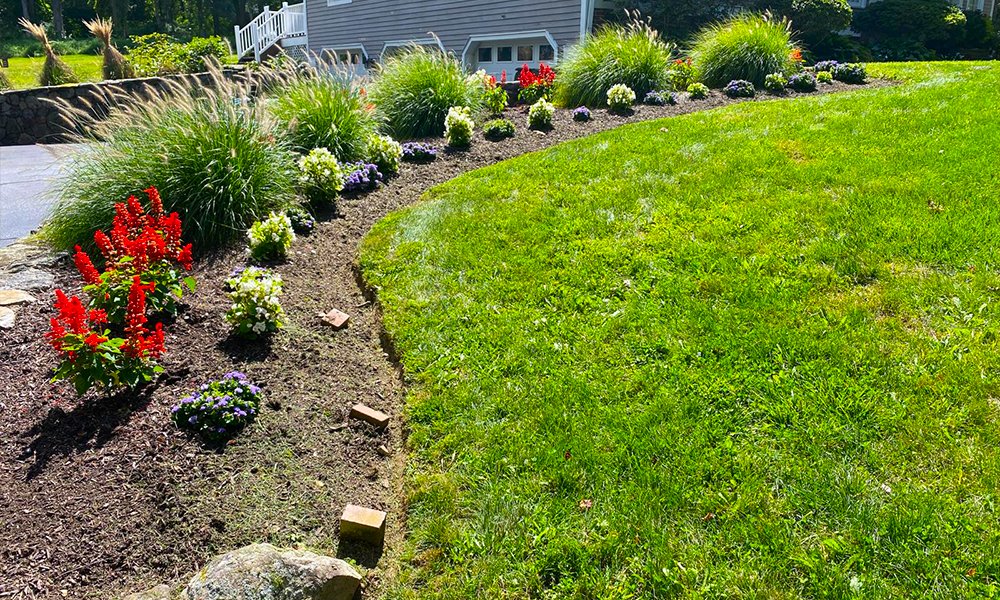 LANDSCAPING SERVICES